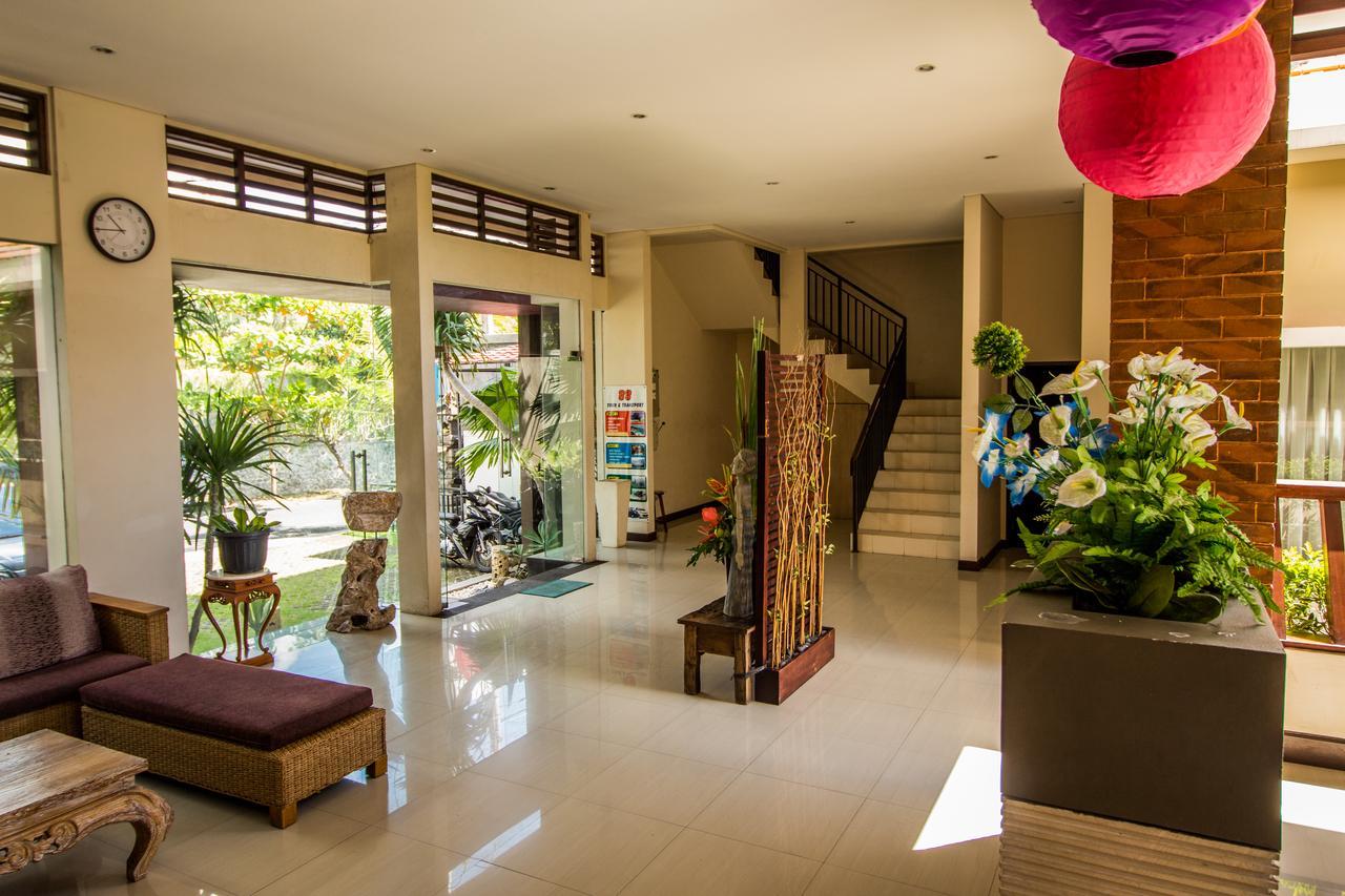 Svarna Suites Seminyak Exterior foto